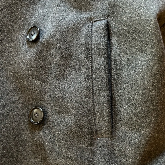 J Crew grey peacoat size M. - Picture 16 of 16